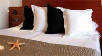 Tahiti Hotel Es Pujols Luaran gambar